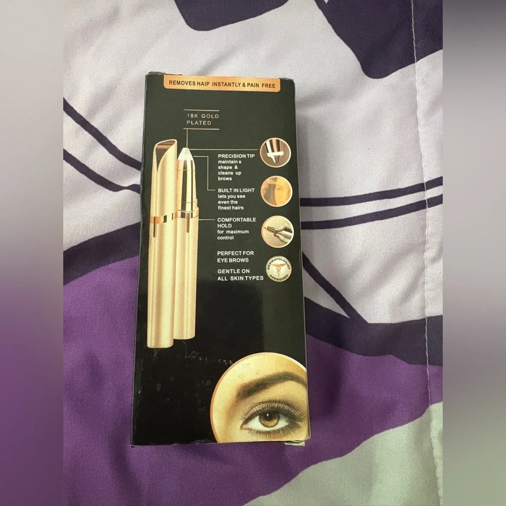 18K Gold Plated Eyebrow Hair Remover NWT